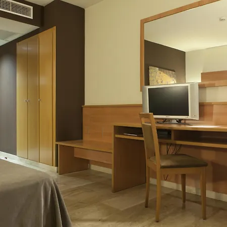 Sb Express Отель Таррагона