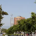 Sb Express מלון 3*